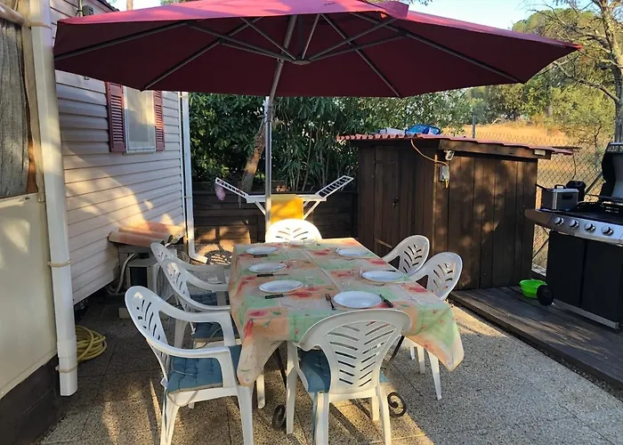 Mobile-Home Aux Cigales,Le Muy Colorado 4-6 Personnes