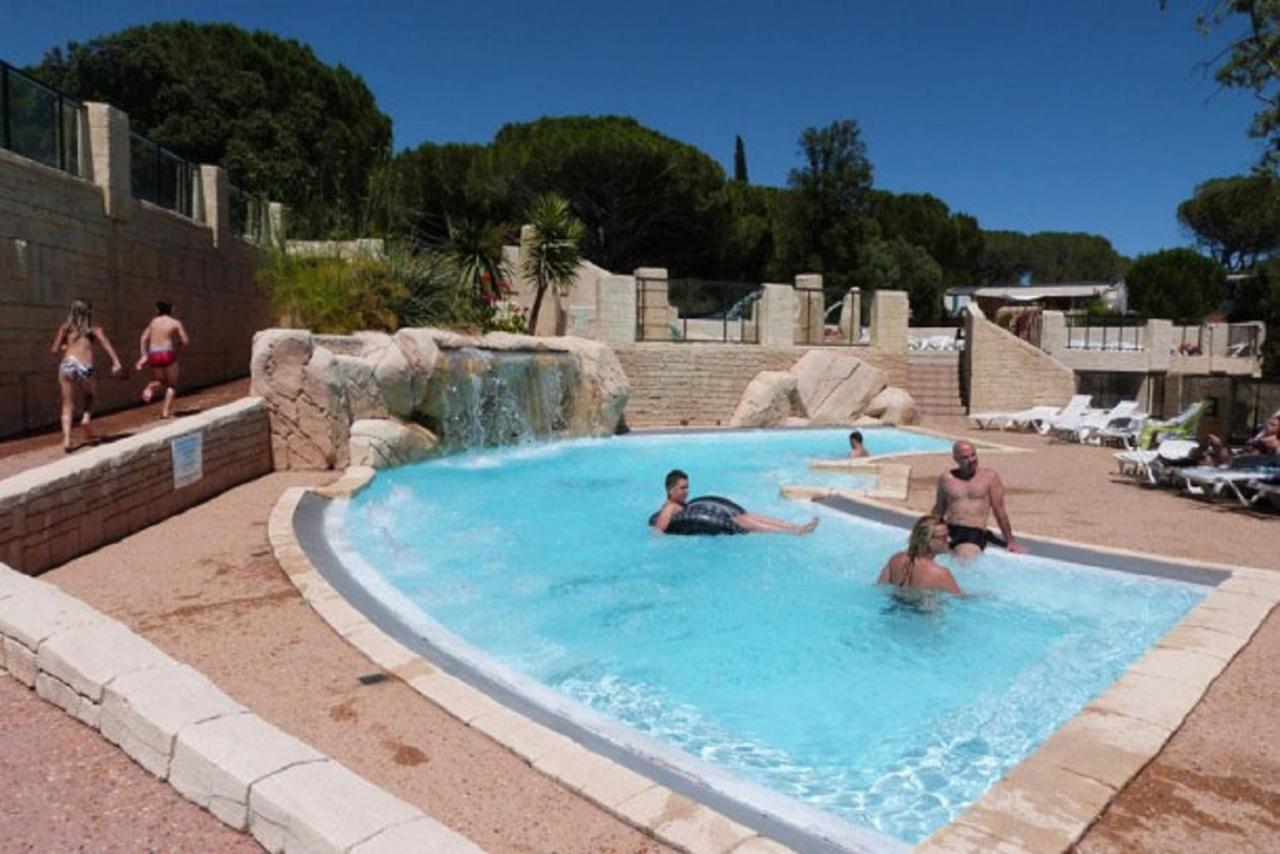 Mobile-home Aux Cigales,le Muy Colorado 4-6 Personnes Campsite Le Muy