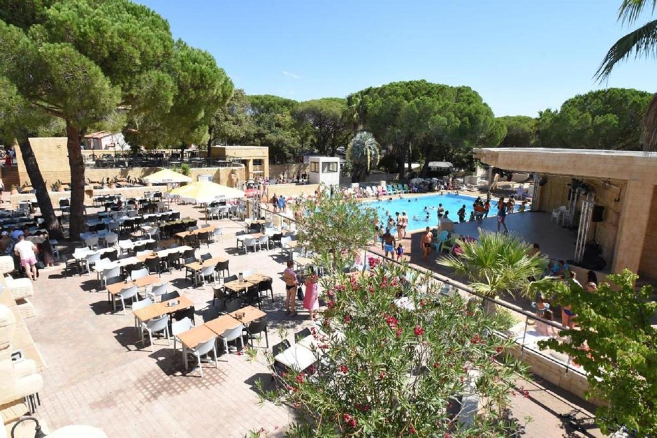 Campsite Mobile-home Aux Cigales,le Muy Colorado 4-6 Personnes