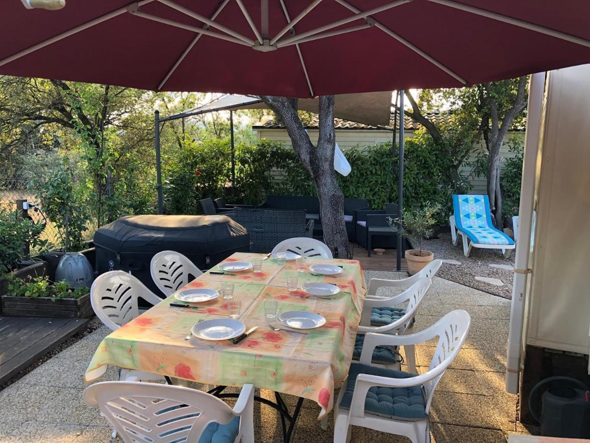 Mobile-home Aux Cigales,le Muy Colorado 4-6 Personnes Campsite *